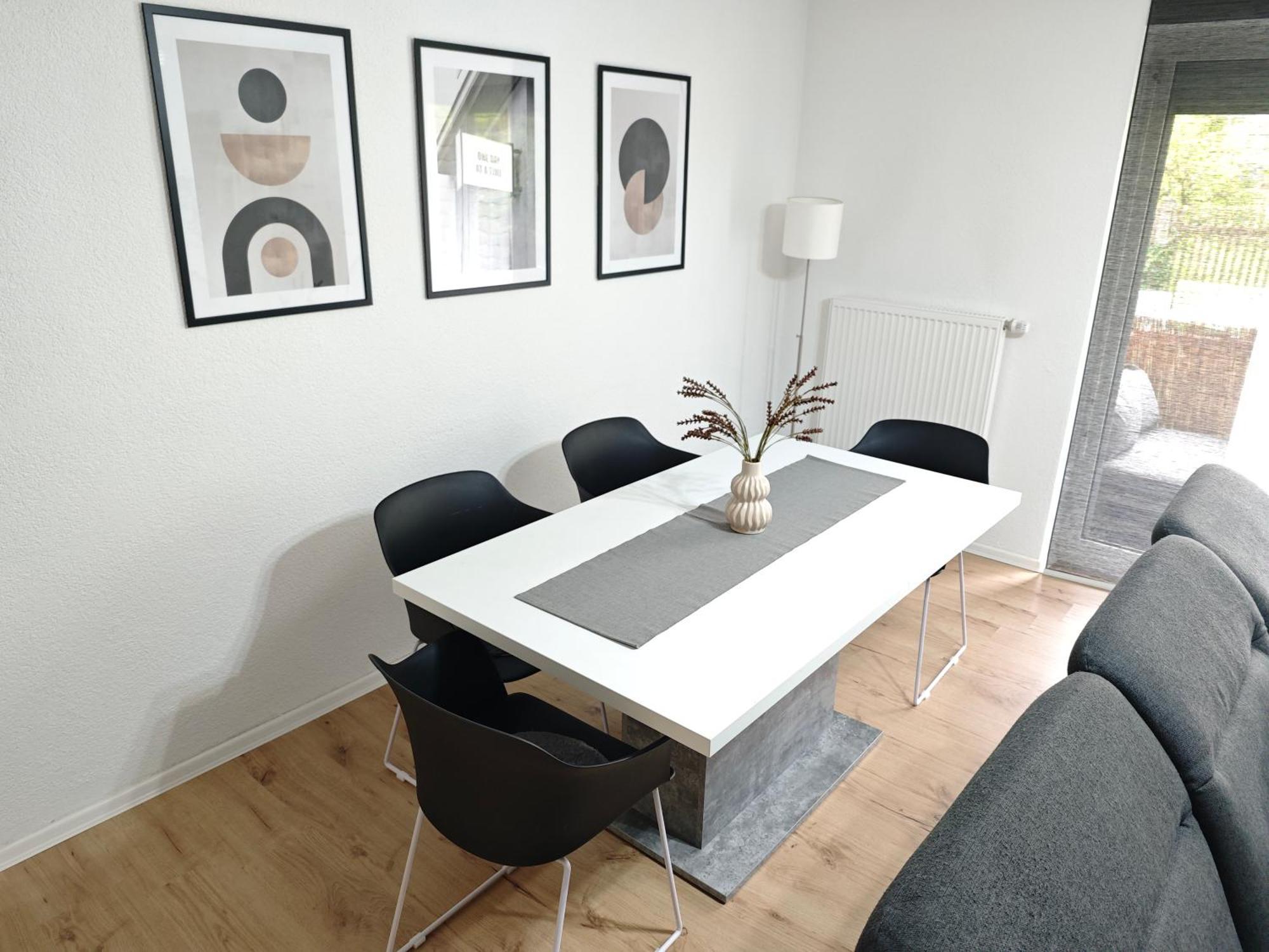 Fh-Naehe: Modernes Apt Mit Balkon Hof  Exterior foto